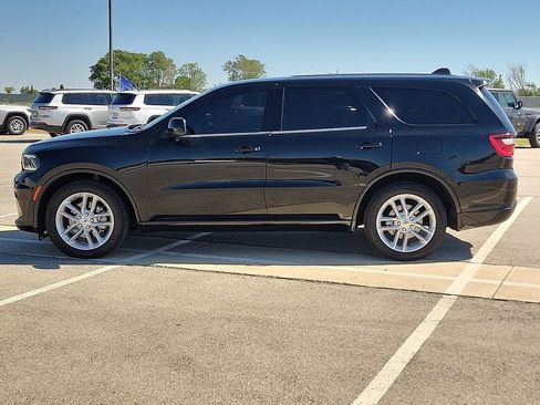 Used 2023 Dodge Durango GT RWD image 2