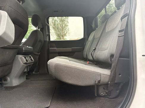 Used 2021 Ford F150 XLT w/ Equipment Group 302A High RWD image 11