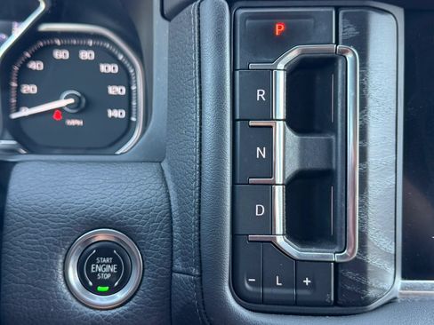 Used 2021 GMC Yukon Denali AWD/4WD image 24