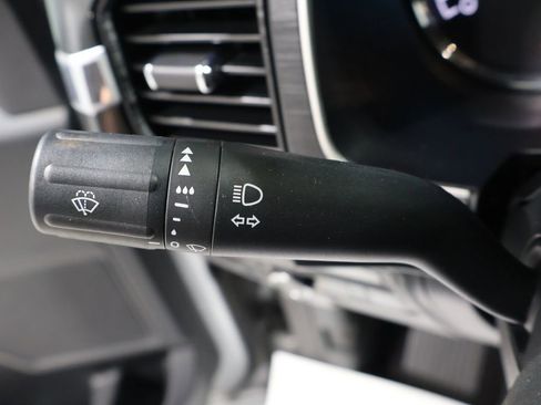 Used 2023 Ford F150 XLT w/ Equipment Group 302A High image 38