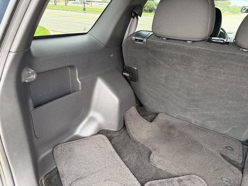 Used 2012 Ford Escape XLT w/ Sport Appearance Pkg AWD/4WD image 37