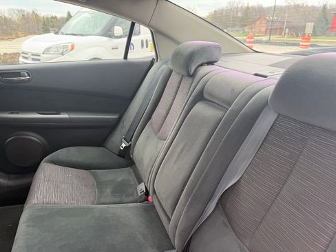 Used 2009 MAZDA MAZDA6 i Touring w/ Moonroof & Bose Pkg image 8