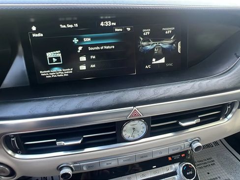 Used 2021 Genesis G90 5.0 Ultimate RWD image 15