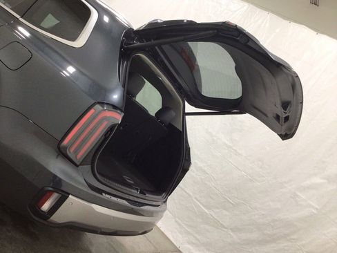 Used 2024 Kia Telluride EX AWD/4WD image 24