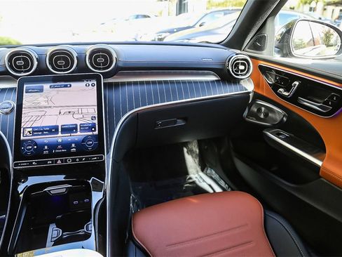 New 2024 Mercedes-Benz C 300 4MATIC Sedan image 18