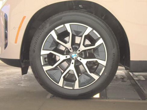 Used 2026 BMW X3 xDrive30 w/ Premium Package AWD/4WD image 9