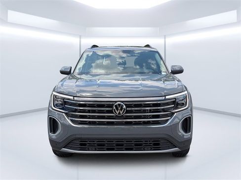 New 2026 Volkswagen Atlas SE image 8