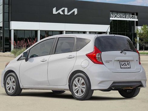 Used 2018 Nissan Versa Note SV image 5