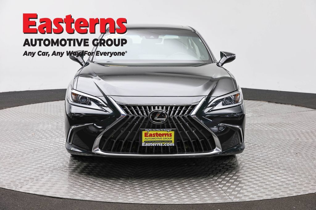 Used 2023 Lexus ES 350 w/ Premium Package FWD image 4