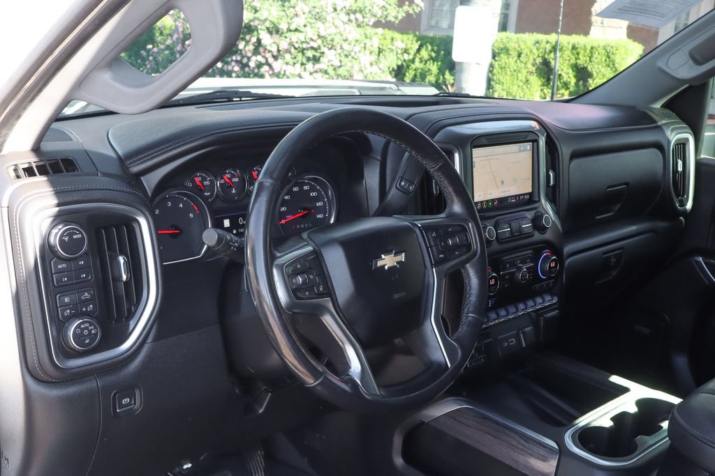 Used 2021 Chevrolet Silverado 2500 LTZ w/ LTZ Convenience Package AWD/4WD image 22