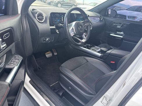 Used 2022 Mercedes-Benz GLA 35 AMG AMG GLA 35 image 8