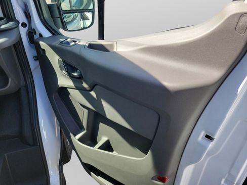 Used 2025 Ford Transit 350 148 Low Roof AWD w/ Load Area Protection Package image 28