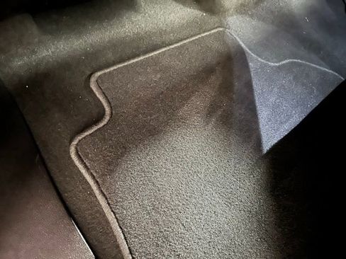 Used 2022 Chevrolet Silverado 1500 RST w/ LPO, Dark Essentials Package image 21