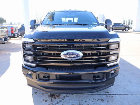New 2026 Ford F250 Platinum AWD/4WD image 11