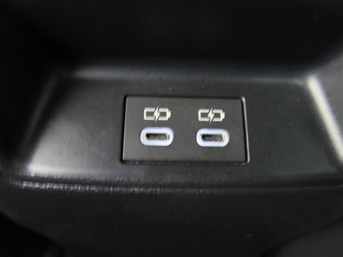 Used 2023 Toyota Corolla SE FWD image 28