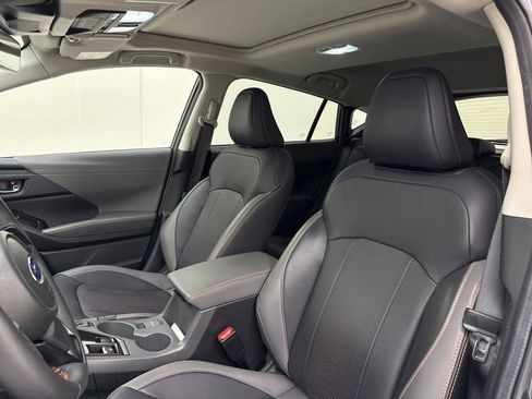 Used 2025 Subaru Crosstrek 2.5i Limited image 12