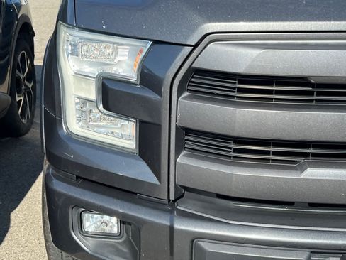 Used 2016 Ford F150 Lariat w/ Equipment Group 502A Luxury AWD/4WD image 14
