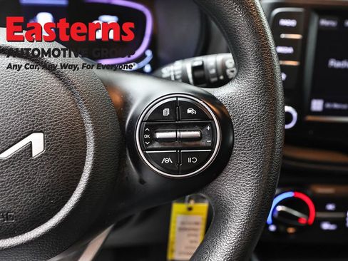 Used 2023 Kia Soul LX w/ Option Group 015 image 16