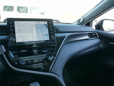 Used 2024 Toyota Camry XSE image 21