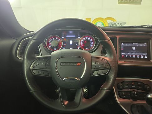 Used 2022 Dodge Challenger R/T RWD image 14