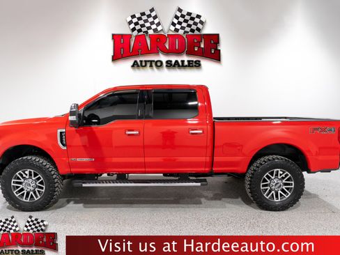 Used 2018 Ford F250 XLT w/ XLT Premium Package image 1