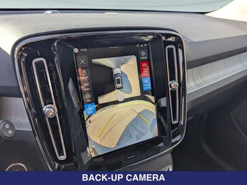 New 2026 Volvo XC40 B5 Plus w/ Protection Package Premier image 16