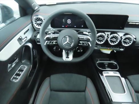 New 2026 Mercedes-Benz CLA 35 AMG CLA 35 AMG image 11