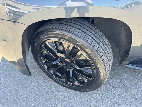 Used 2019 Chevrolet Tahoe LT AWD/4WD image 42
