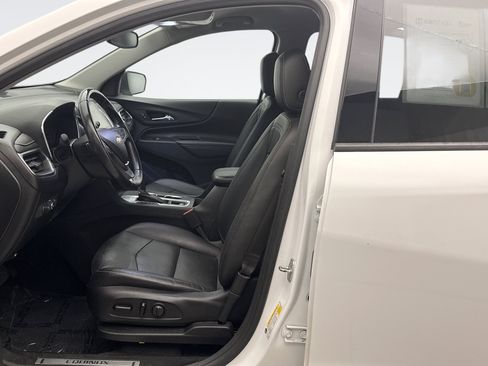 Used 2021 Chevrolet Equinox Premier w/ Redline Edition FWD image 11