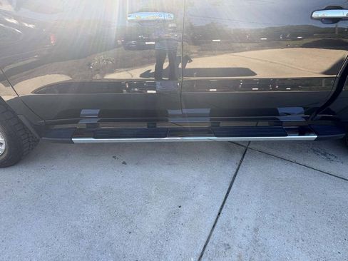 Used 2021 Chevrolet Silverado 1500 LTZ w/ LTZ Convenience Package II image 13