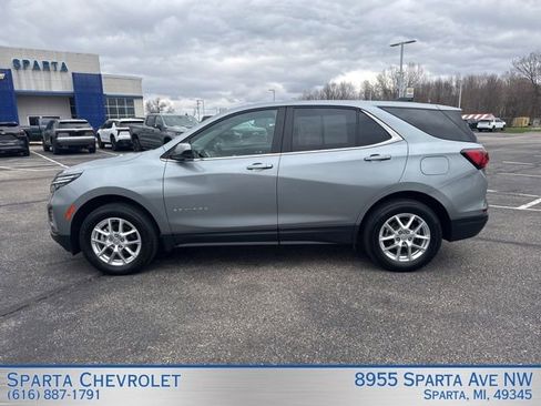 Used 2024 Chevrolet Equinox LT AWD/4WD image 6