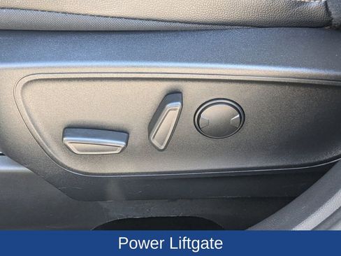 Certified 2022 Ford Escape SEL w/ Technology Package image 16