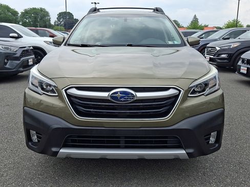Used 2020 Subaru Outback Limited w/ Popular Package #2 AWD/4WD image 2