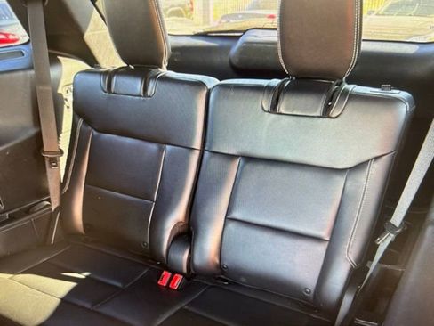 Used 2020 Ford Explorer ST w/ Premium Technology Package image 14