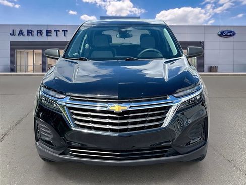 Used 2024 Chevrolet Equinox LS FWD image 2