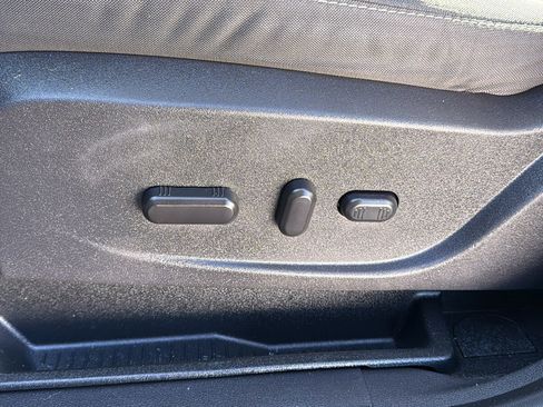 Used 2018 Ford Escape SE w/ SE Sync 3 Package image 13