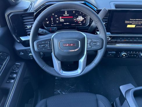 New 2026 GMC Sierra 1500 SLE w/ LPO, Black Badging Package image 13