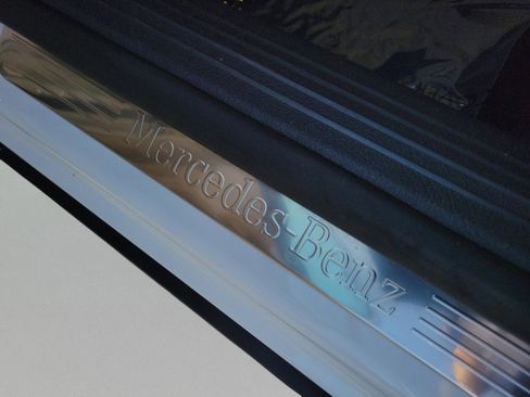 Certified 2025 Mercedes-Benz GLB 250 image 22