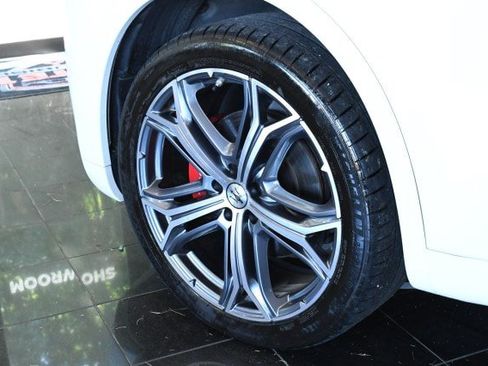 Used 2023 Maserati Levante GT AWD/4WD image 45