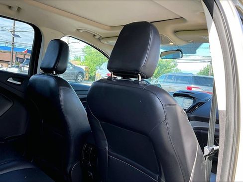 Used 2018 Ford Escape SEL AWD/4WD image 15