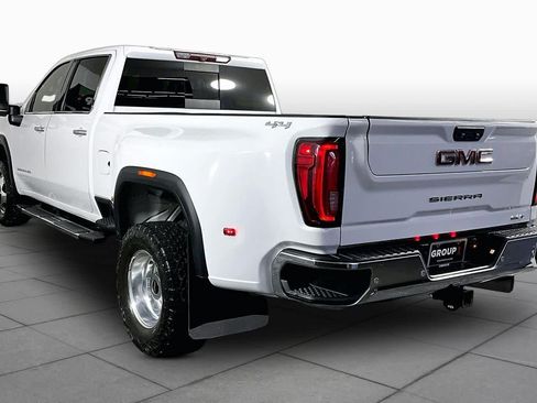 Used 2020 GMC Sierra 3500 SLT AWD/4WD image 11
