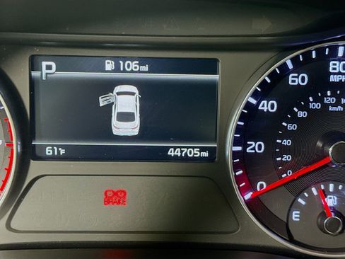 Used 2024 Kia Forte LXS image 16