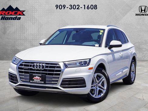 Used 2019 Audi Q5 Premium w/ Convenience Package image 1