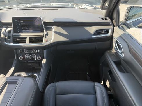 Used 2023 Chevrolet Tahoe LT w/ LT Signature Plus Package AWD/4WD image 17