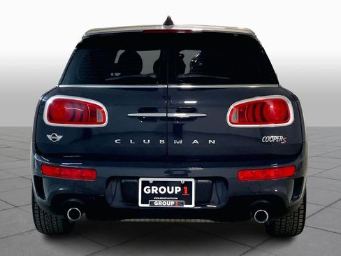 Used 2017 MINI Cooper Clubman S image 5