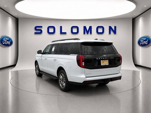 Certified 2025 Ford Expedition Max Active AWD/4WD image 7