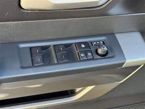 Used 2022 Toyota Tundra SR5 image 18