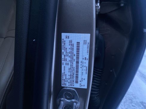 Used 2021 Lincoln Corsair AWD w/ Premium Package image 27