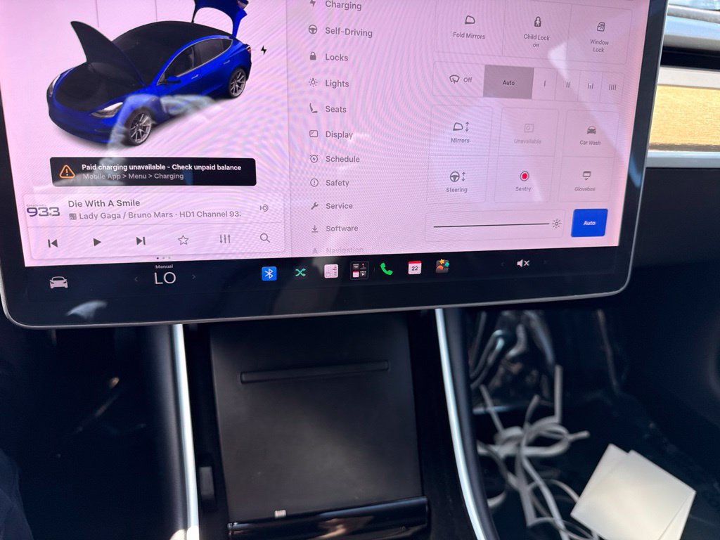 Used 2018 Tesla Model 3 Long Range RWD image 19