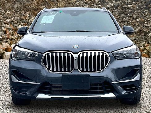 Used 2021 BMW X1 xDrive28i w/ Convenience Package AWD/4WD image 3